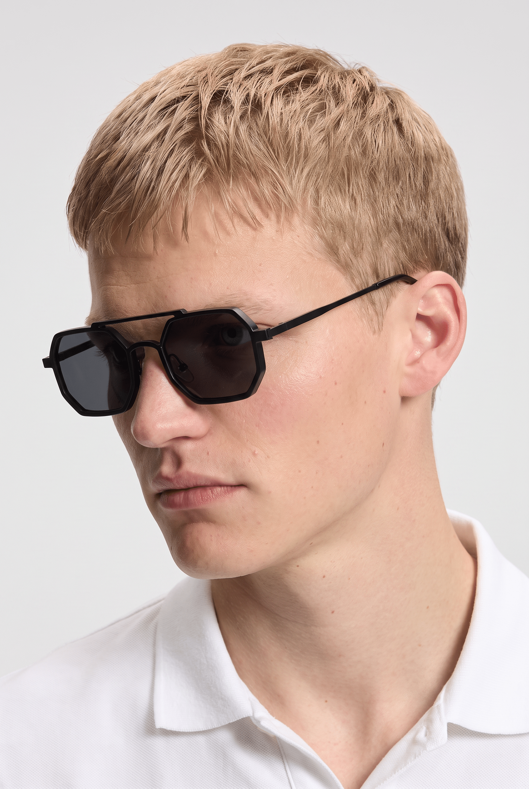 Men’s Sunglasses — Clubmaster Montalcino - Black Frame | Dark Grey Lens - Rully Official